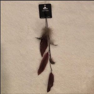 Navi Accessories Long Feather Hair Clip NWT